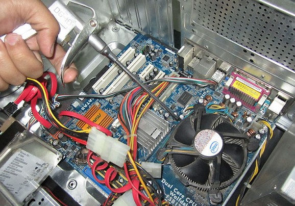 CPUのファン掃除　
